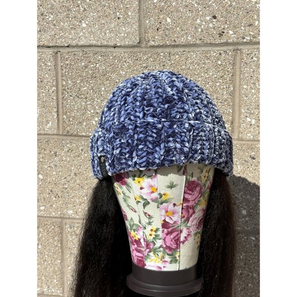 Blue Velvet Beanie - Handmade Winter Hat - - Picture 8 of 8